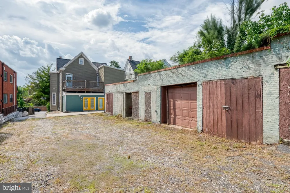 3635 GREENMOUNT AVENUE Baltimore, MD 21218