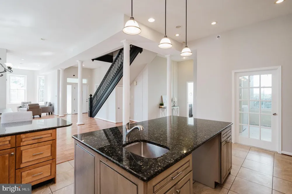 3635 GREENMOUNT AVENUE Baltimore, MD 21218