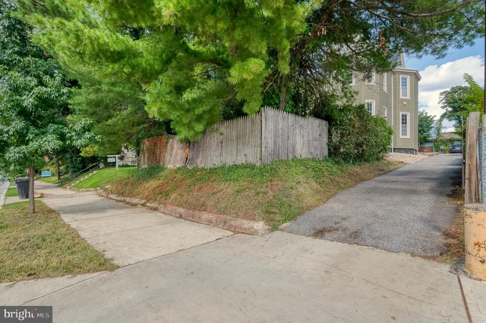 3635 GREENMOUNT AVENUE Baltimore, MD 21218