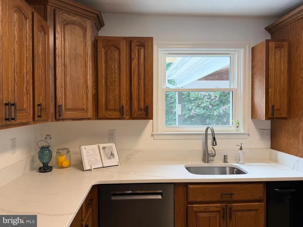 502 GRAINFIELD COURT Severn, MD 21144