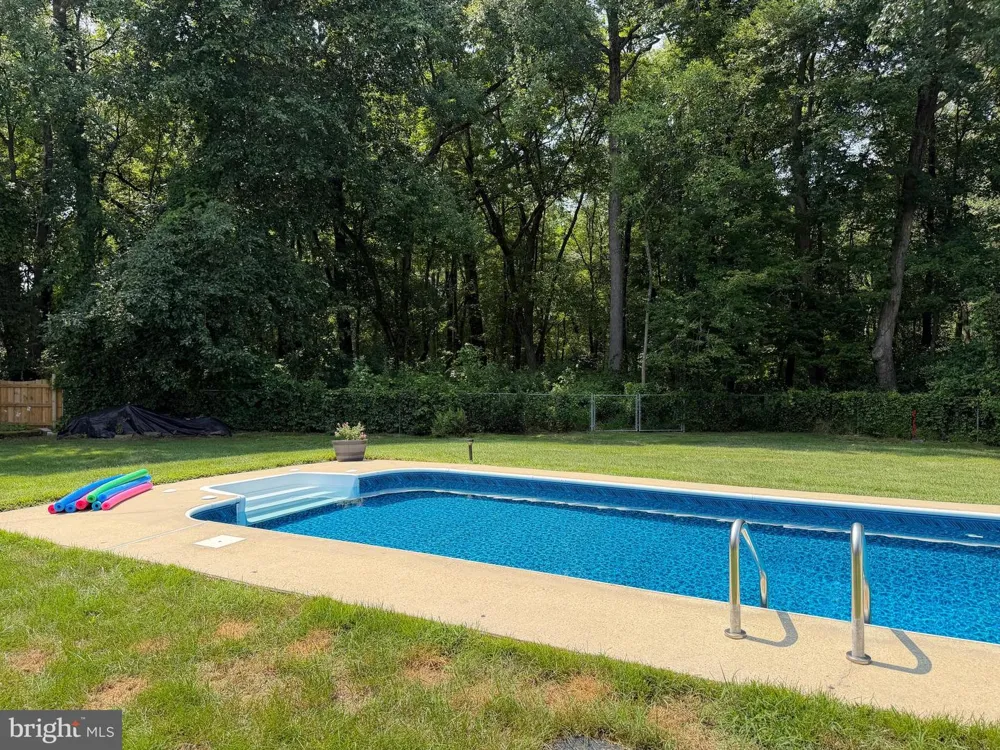 502 GRAINFIELD COURT Severn, MD 21144