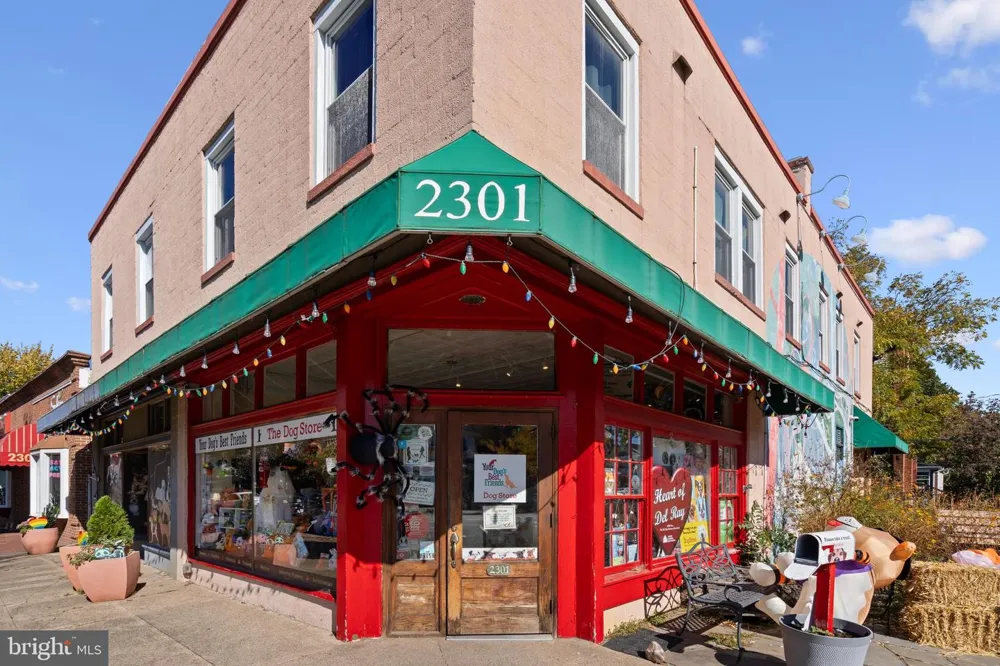 211 E GLEBE ROAD #B Alexandria, VA 22305