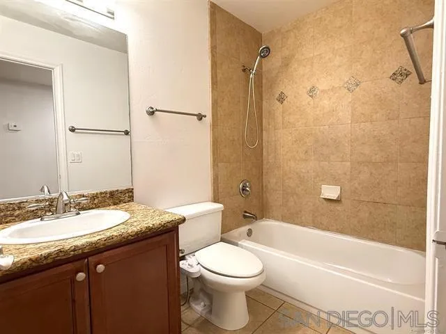 550 Graves Ave Unit 20 El Cajon, CA 92020
