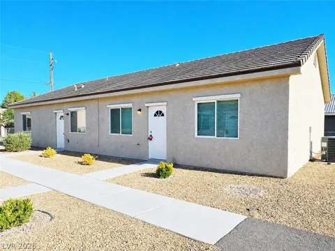 1121 Sixshooter Avenue #3