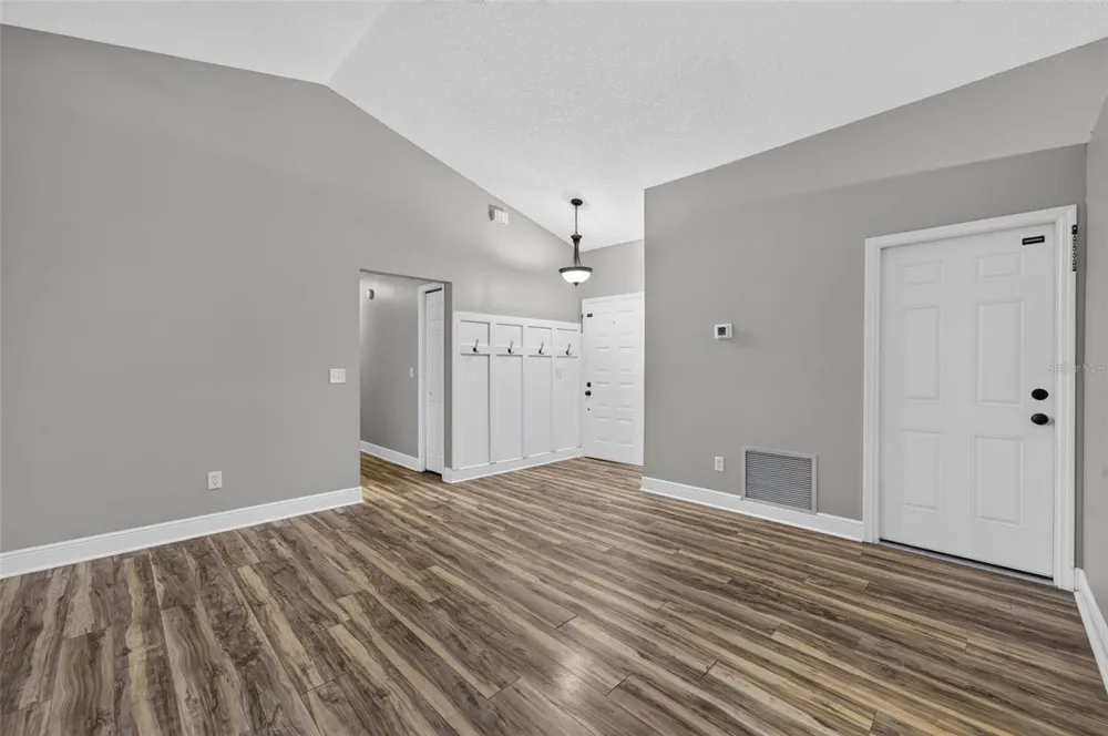 1022 WARD CIRCLE Oviedo, FL 32765