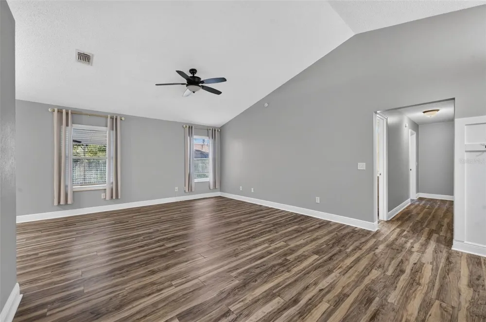 1022 WARD CIRCLE Oviedo, FL 32765
