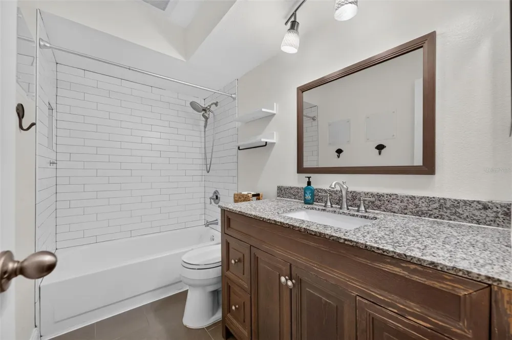 1022 WARD CIRCLE Oviedo, FL 32765