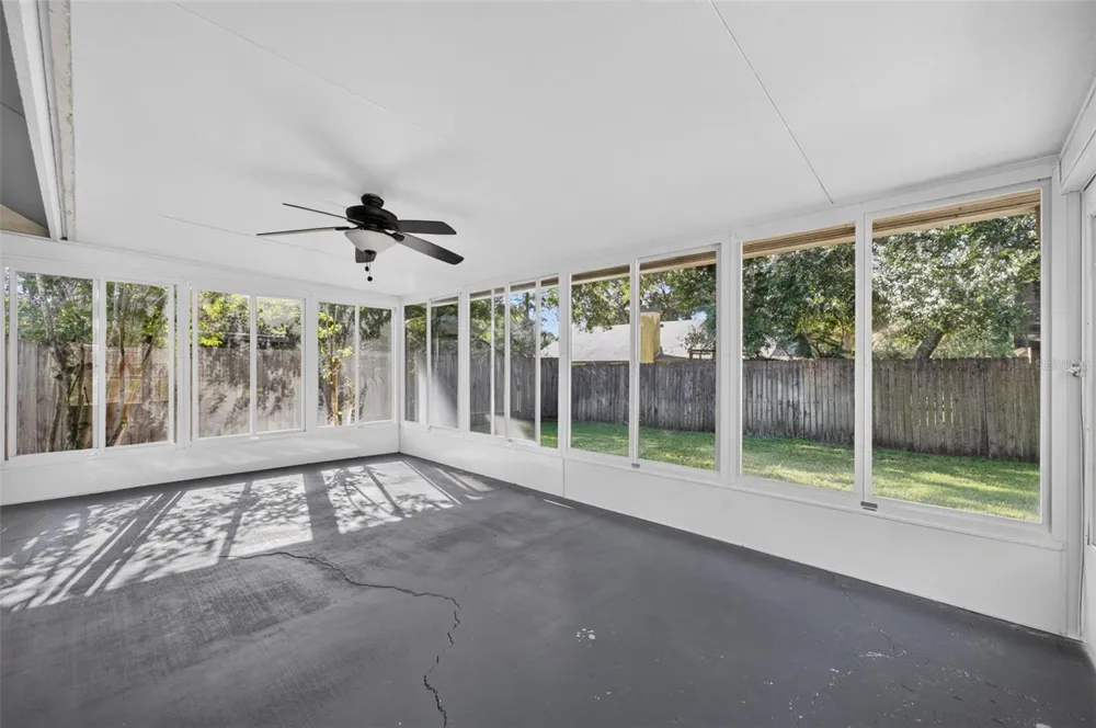 1022 WARD CIRCLE Oviedo, FL 32765