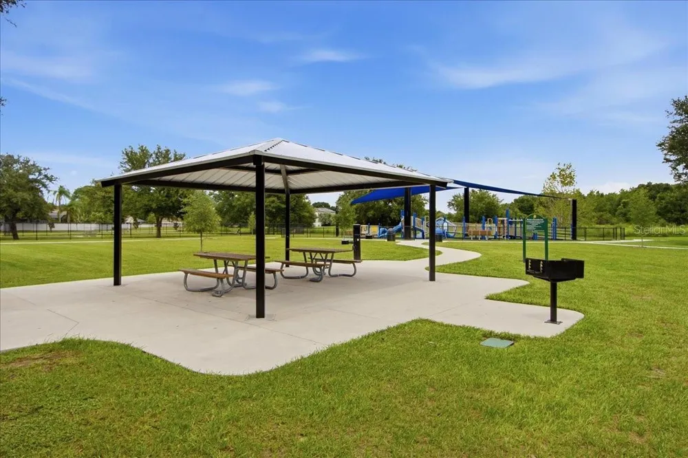 7430 BENTONSHIRE AVENUE Windermere, FL 34786