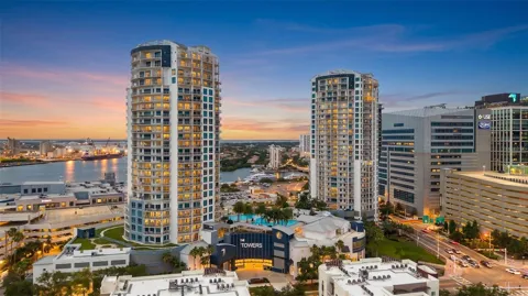 1209 E CUMBERLAND AVENUE #1901