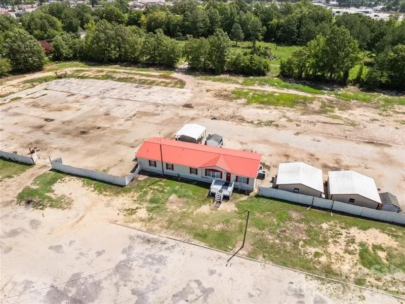 426 Salem Road Bennettsville, SC 29512