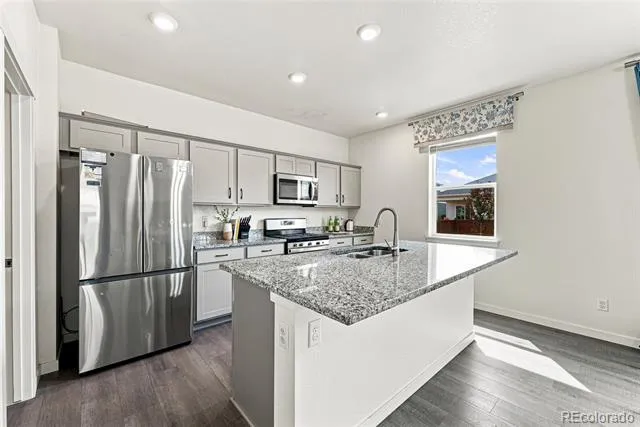 430 Thrush Place Johnstown, CO 80534