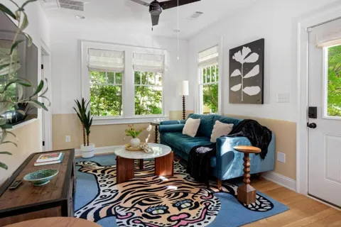 1054 Euclid Avenue NE #CH