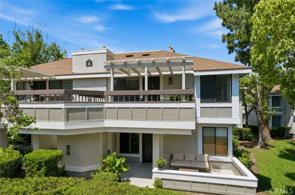 25717 Sycamore Pointe Lake Forest, CA 92630