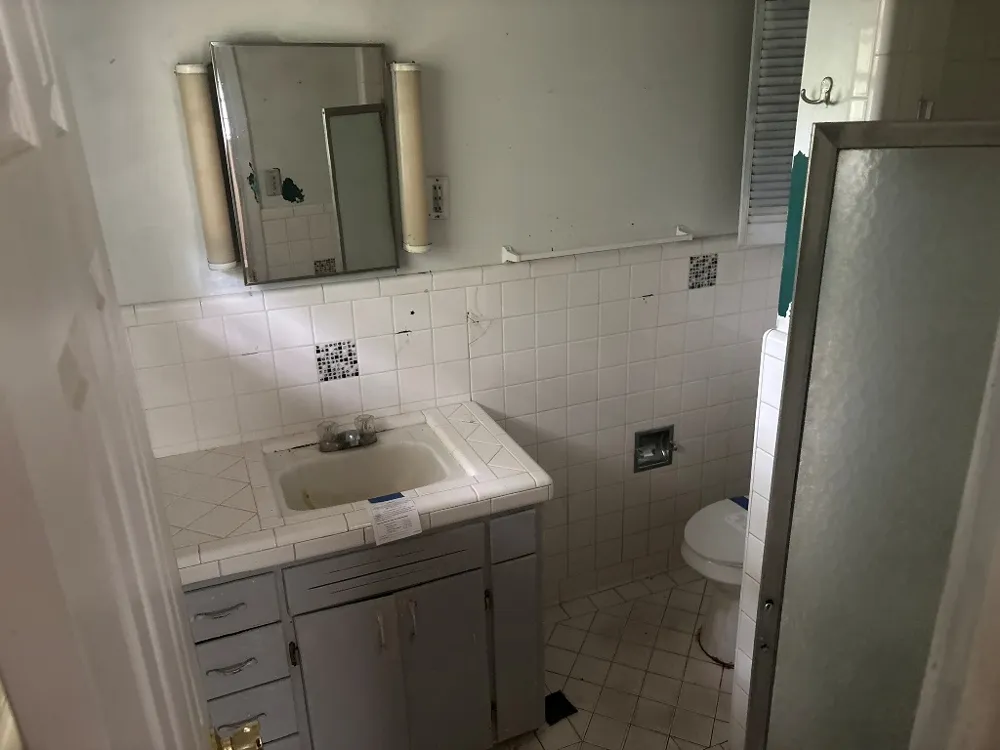 350 S West Street Konawa, OK 74849