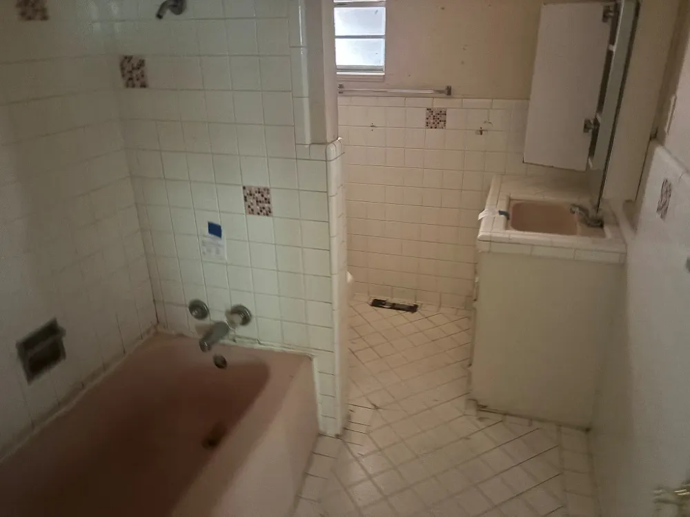 350 S West Street Konawa, OK 74849