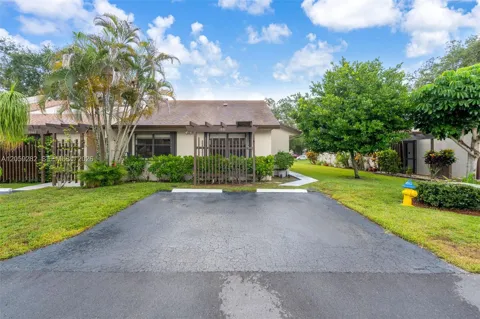 1551 NW 98th Way