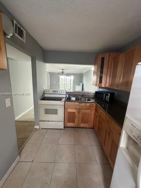 20800 NE 8th Ct #105-17 Miami, FL 33179