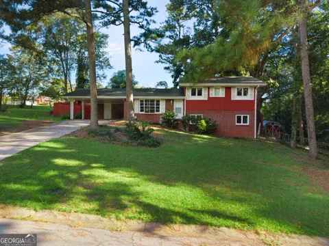 5686 Skyland DR
