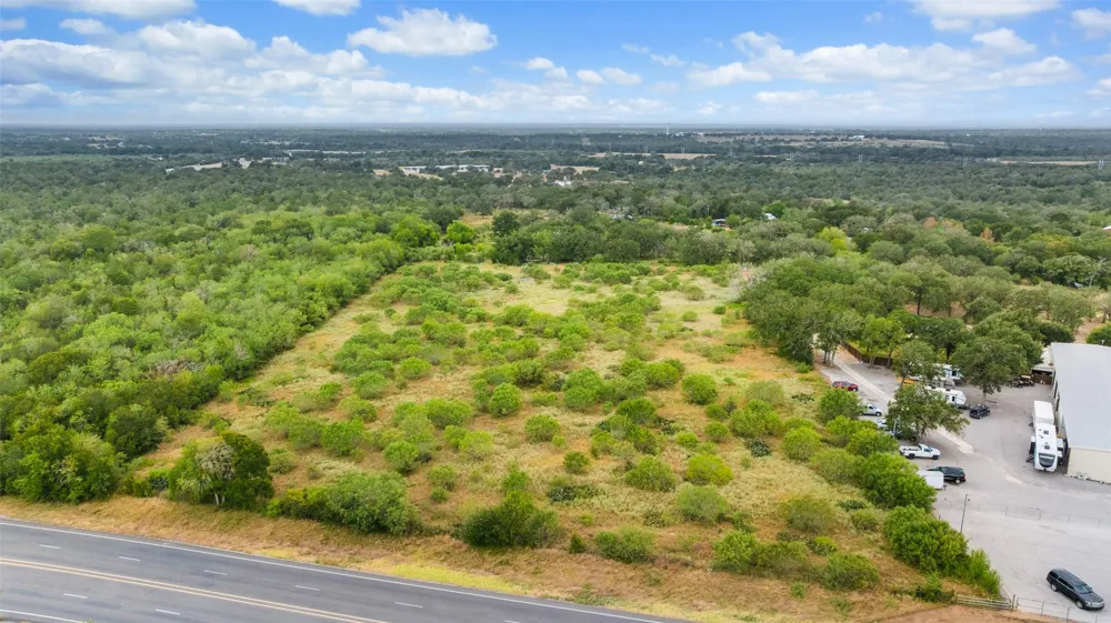 827 FM 671 Lockhart, TX 78644