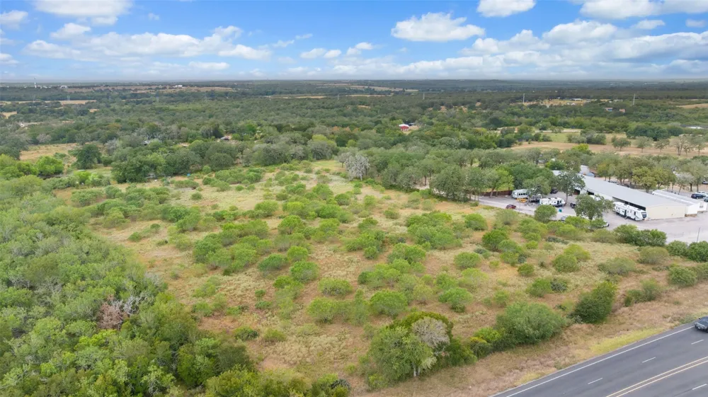 827 FM 671 Lockhart, TX 78644
