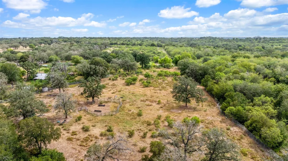 827 FM 671 Lockhart, TX 78644