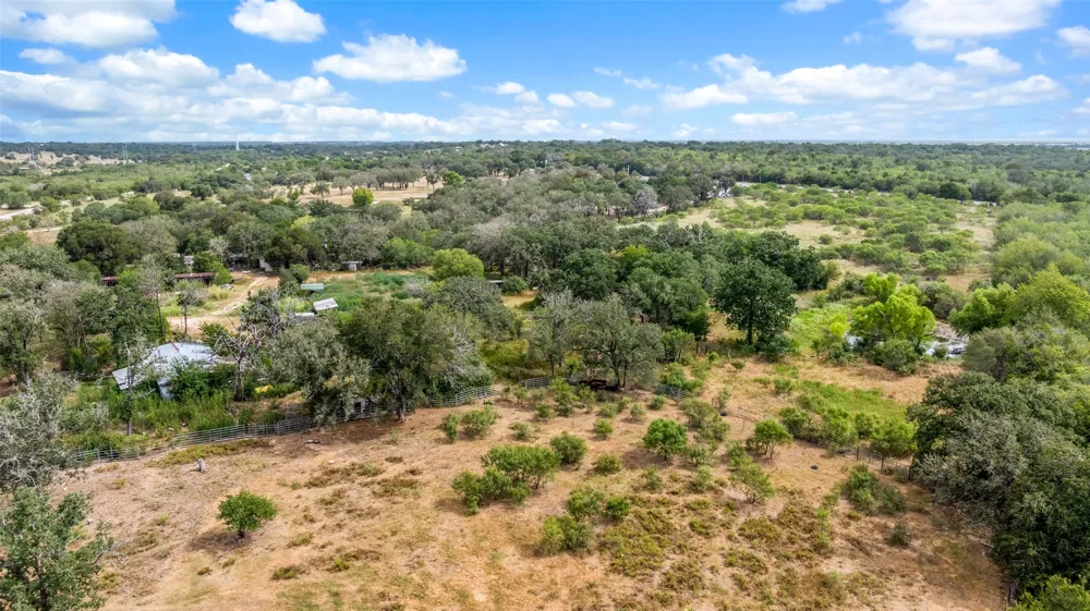 827 FM 671 Lockhart, TX 78644