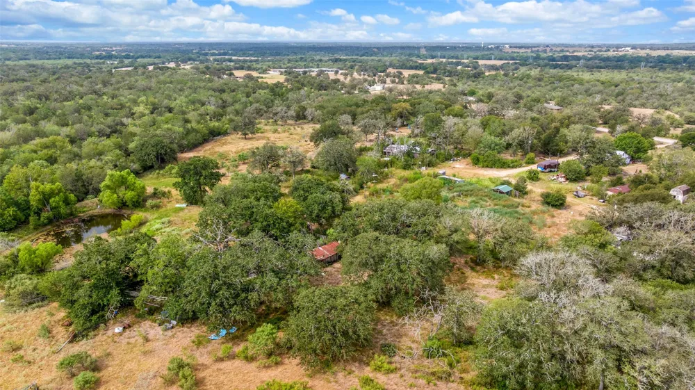 827 FM 671 Lockhart, TX 78644