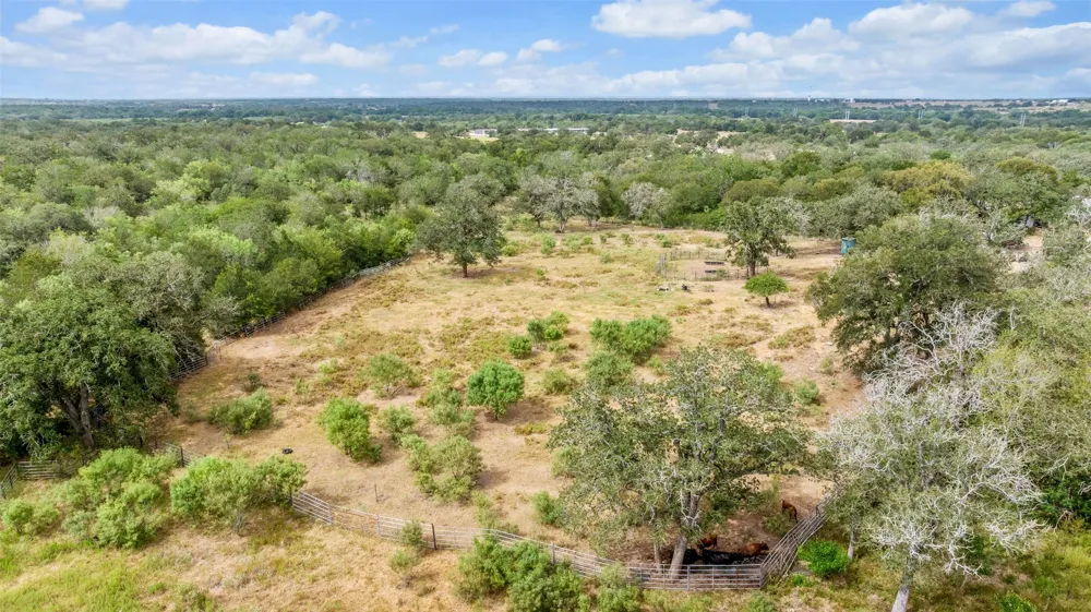 827 FM 671 Lockhart, TX 78644