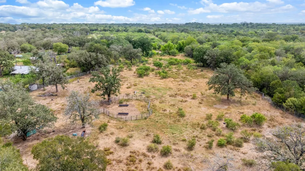 827 FM 671 Lockhart, TX 78644