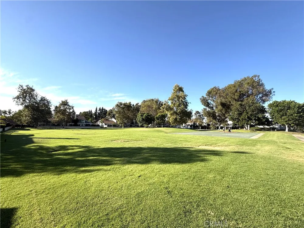 59 Fox Hollow Irvine, CA 92614