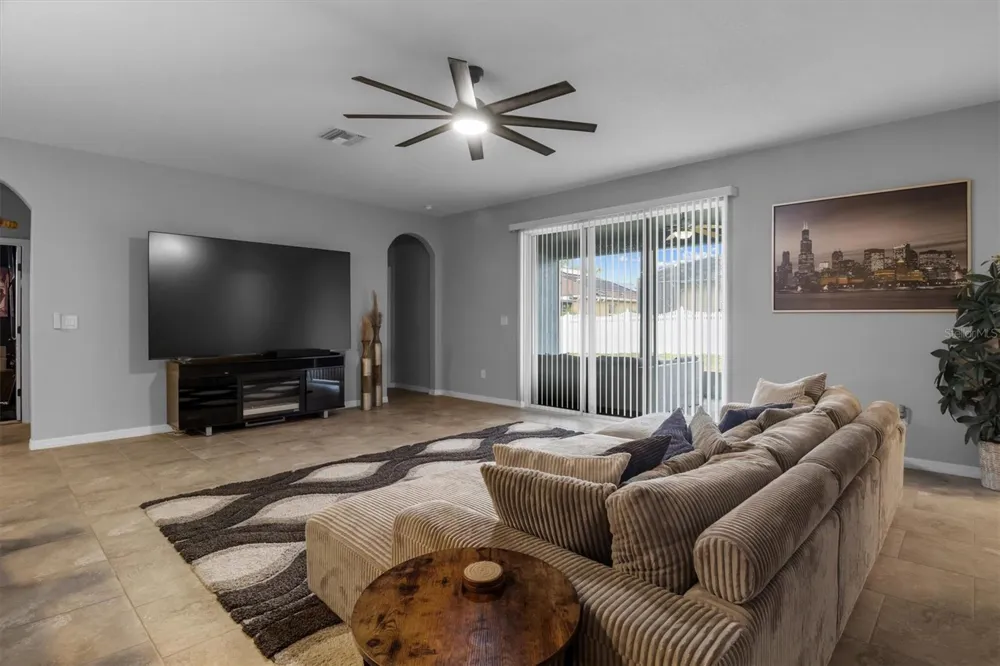 230 BROAD STREET Winter Haven, FL 33881