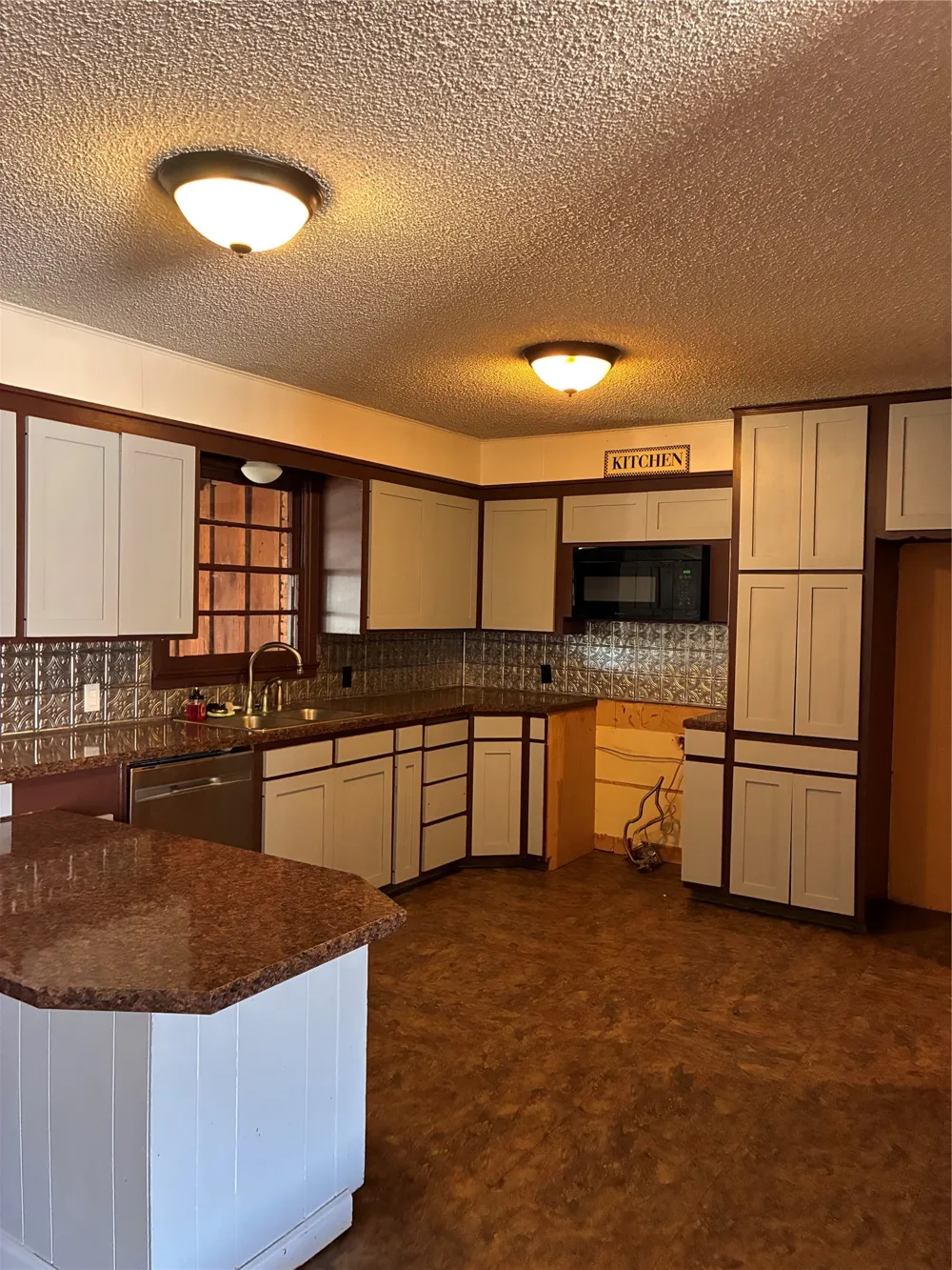 2223 S 6th Street Lamesa, TX 79331