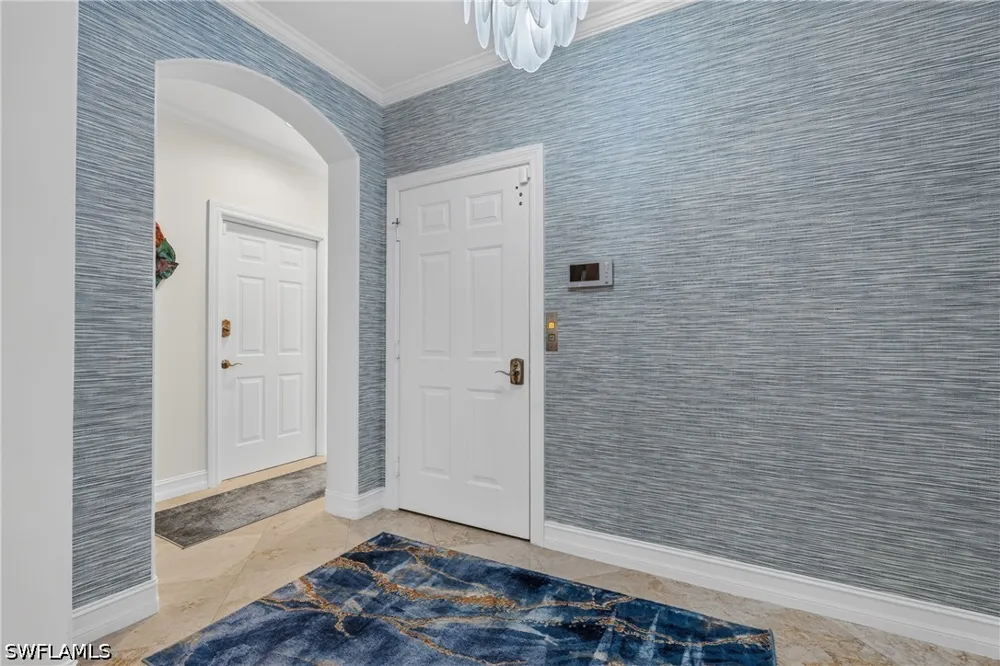 Tiburon Boulevard E #102 Naples, FL 34109