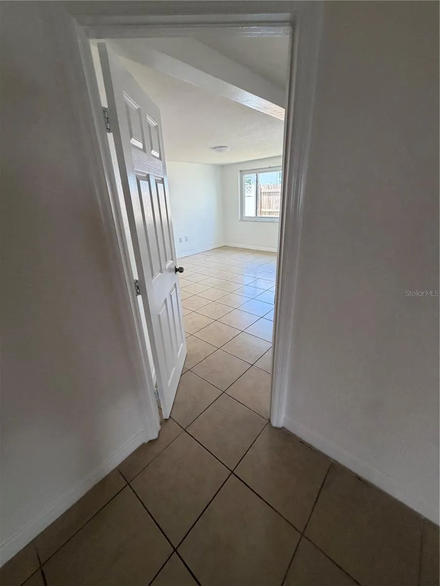 7619 SUMMERTREE LANE New Port Richey, FL 34653