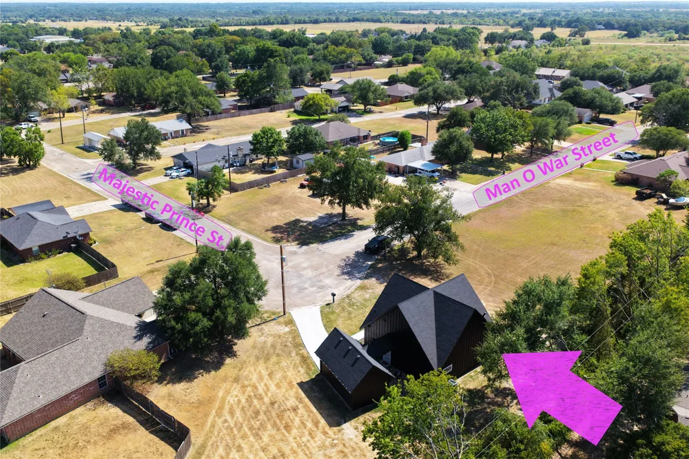 201 Man-O-War Groesbeck, TX 76642