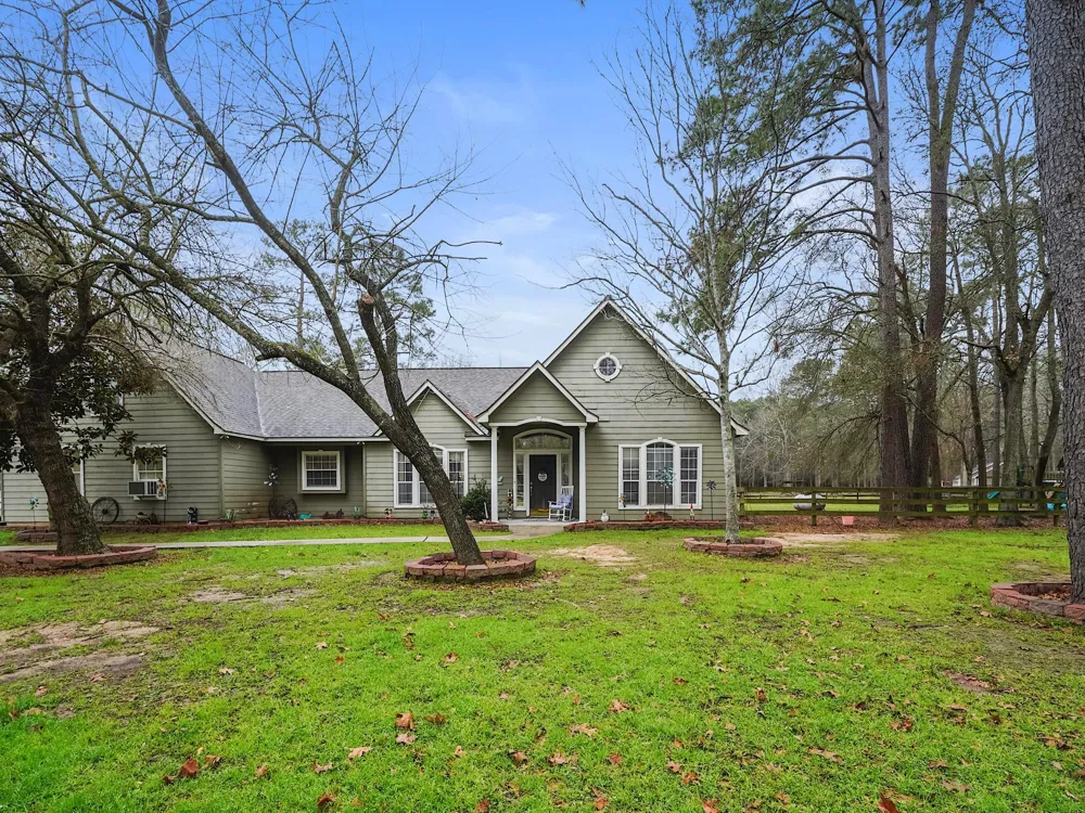 28710 Misty Oaks Drive Huffman, TX 77336