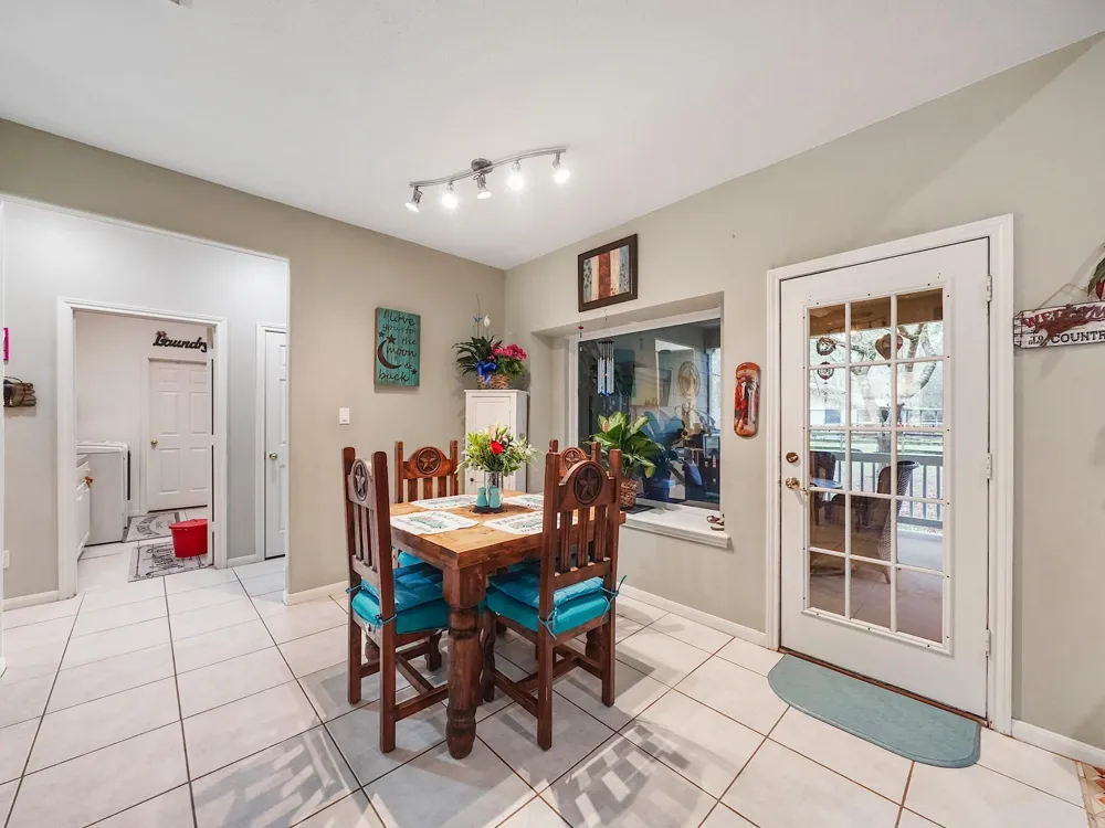 28710 Misty Oaks Drive Huffman, TX 77336