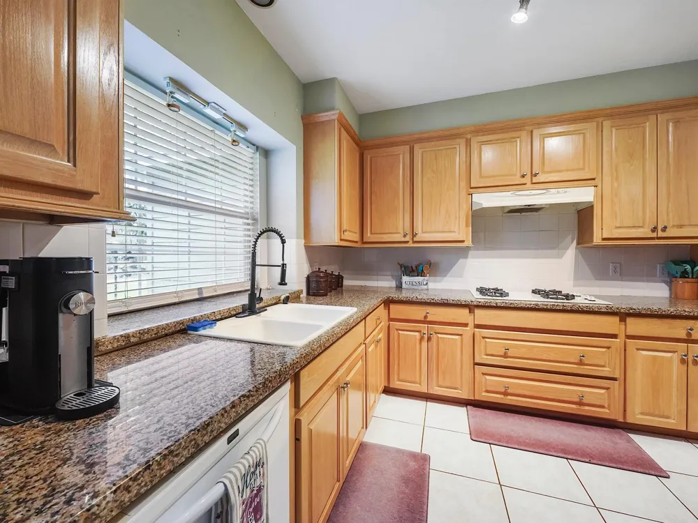 28710 Misty Oaks Drive Huffman, TX 77336