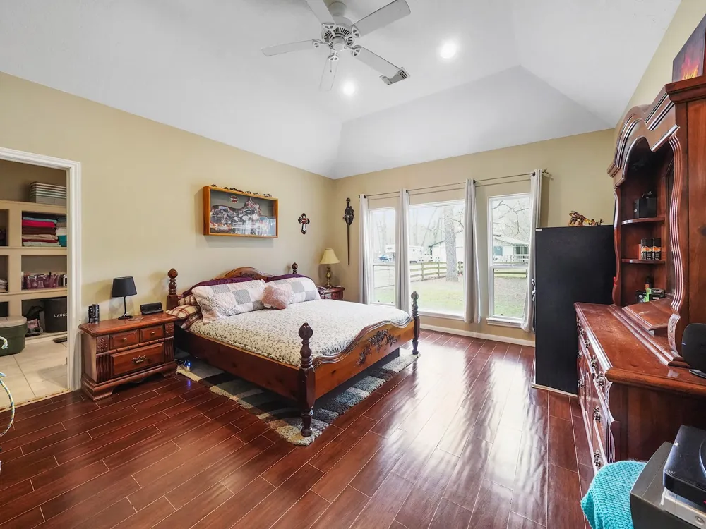 28710 Misty Oaks Drive Huffman, TX 77336