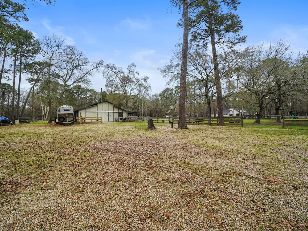 28710 Misty Oaks Drive Huffman, TX 77336