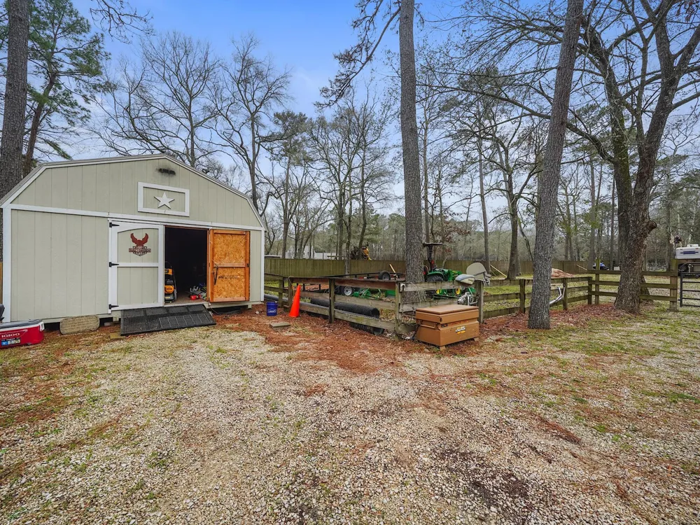 28710 Misty Oaks Drive Huffman, TX 77336