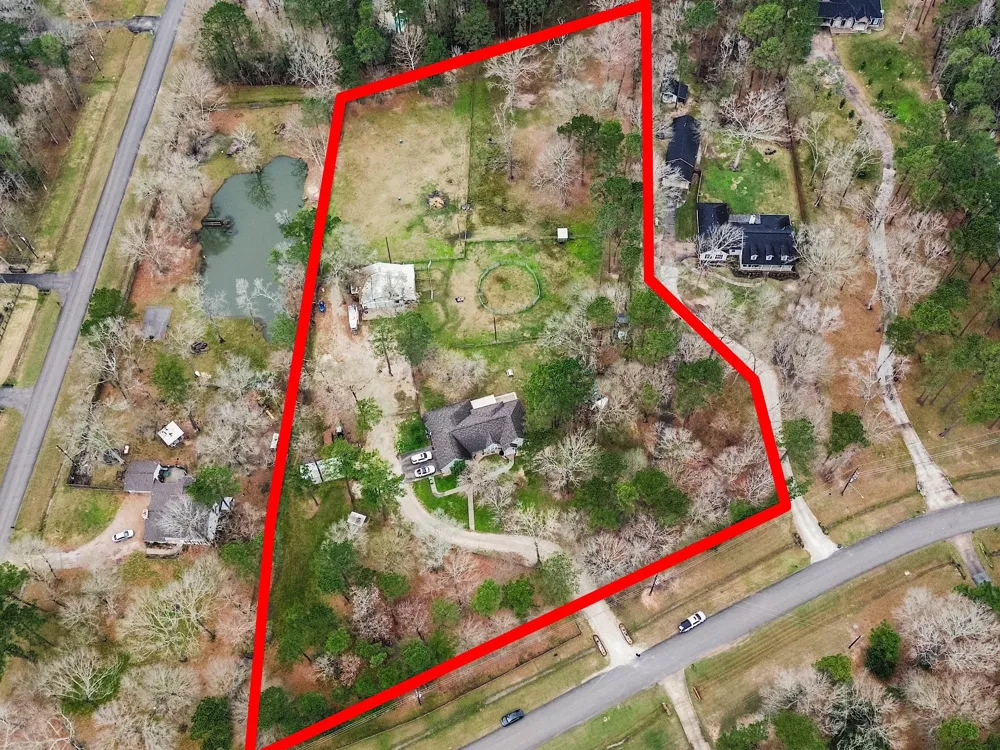 28710 Misty Oaks Drive Huffman, TX 77336
