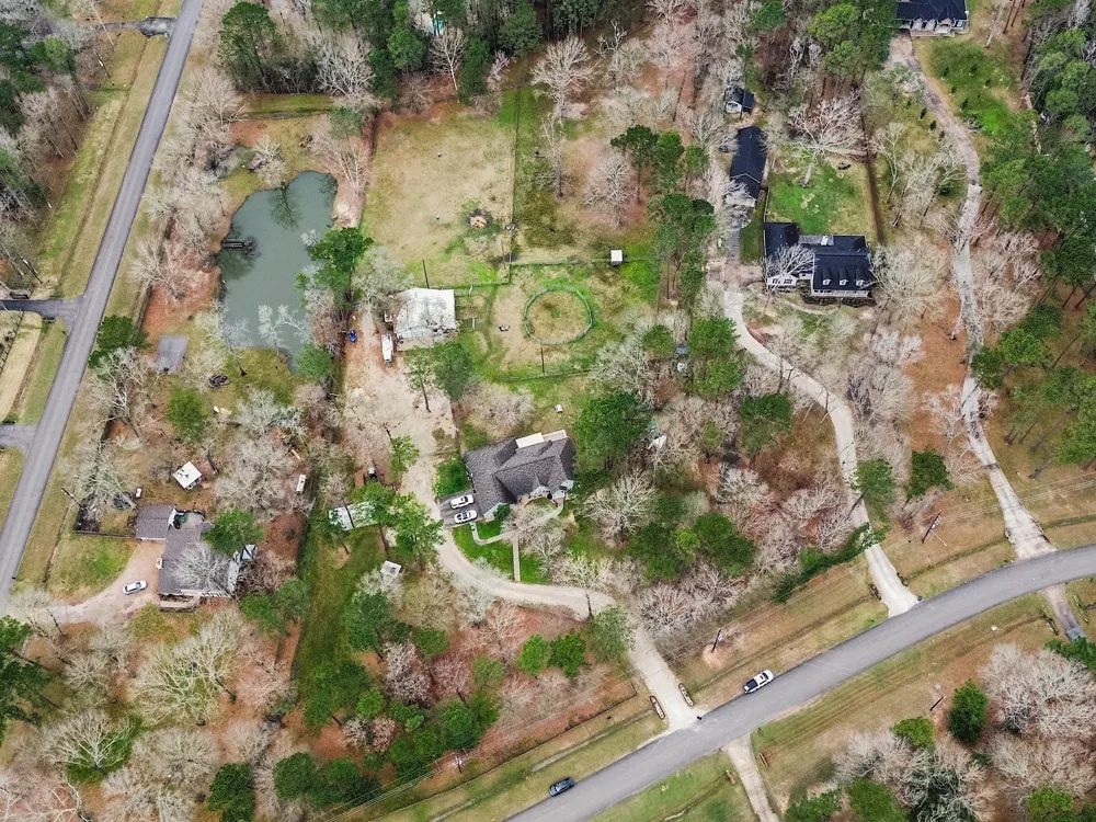 28710 Misty Oaks Drive Huffman, TX 77336