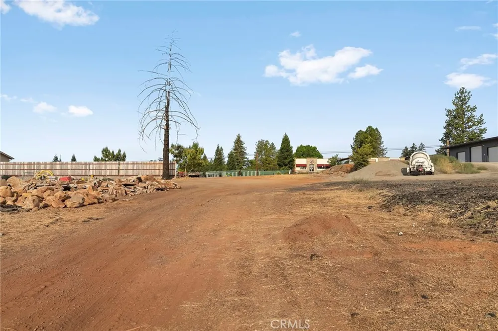 5826 & 5820 Clark Road Paradise, CA 95969