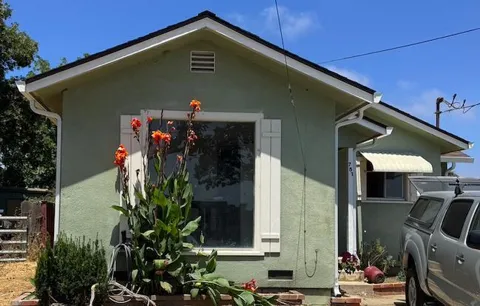 783 Josephine Street