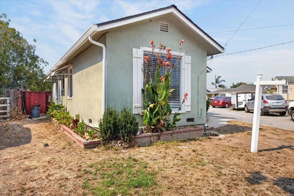 783 Josephine Street Salinas, CA 93905