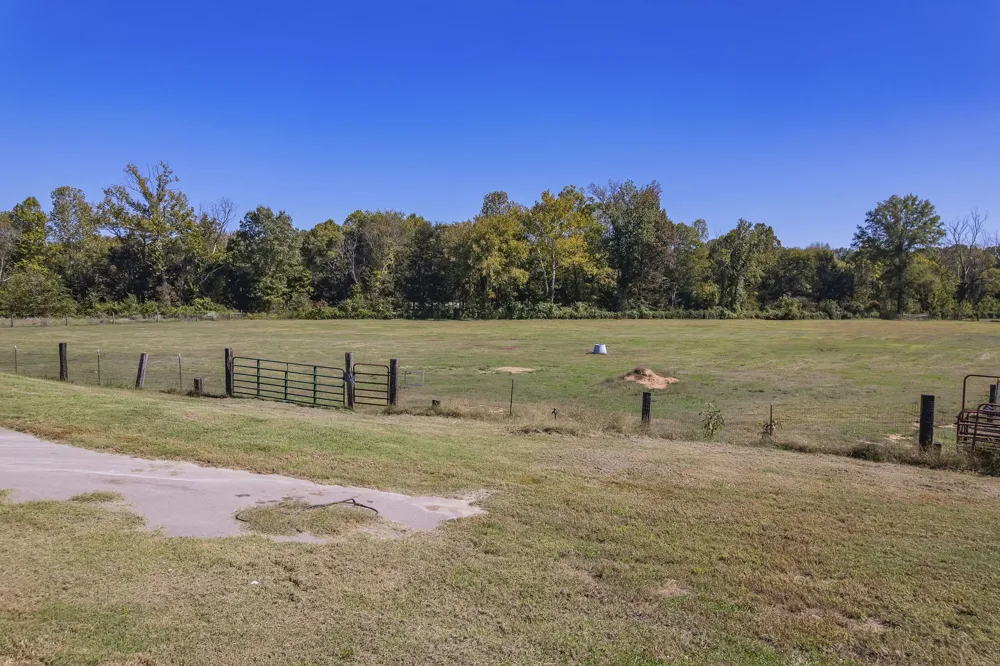 130 Cooper Anderson Rd Jackson, TN 38305