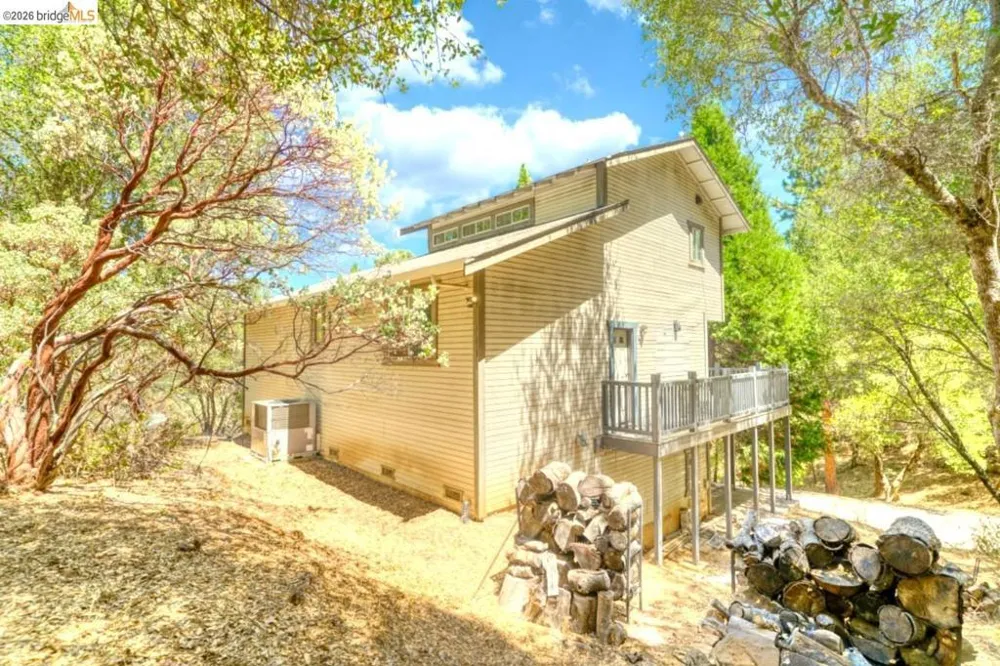 12950 DeFarrari Court Groveland, CA 95321