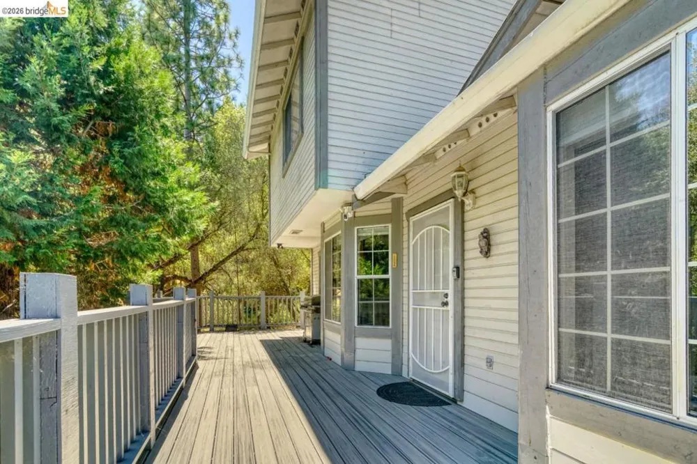 12950 DeFarrari Court Groveland, CA 95321